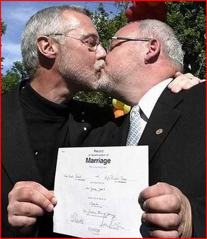 זוגות חד-מיניים מתחתנים