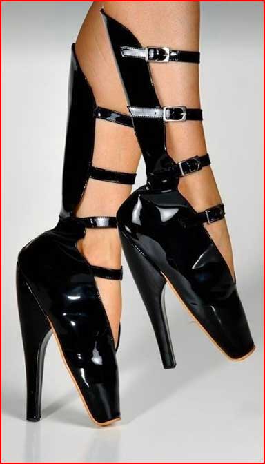 נעליים בסגנון ליידי גאגא