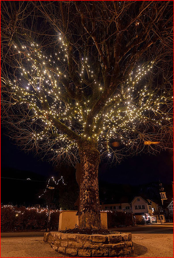 אורות חגיגיים בסנט גילגן, אוסטריה